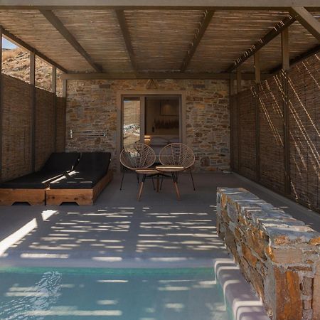 Amal Kythnos Suites Ngoại thất bức ảnh
