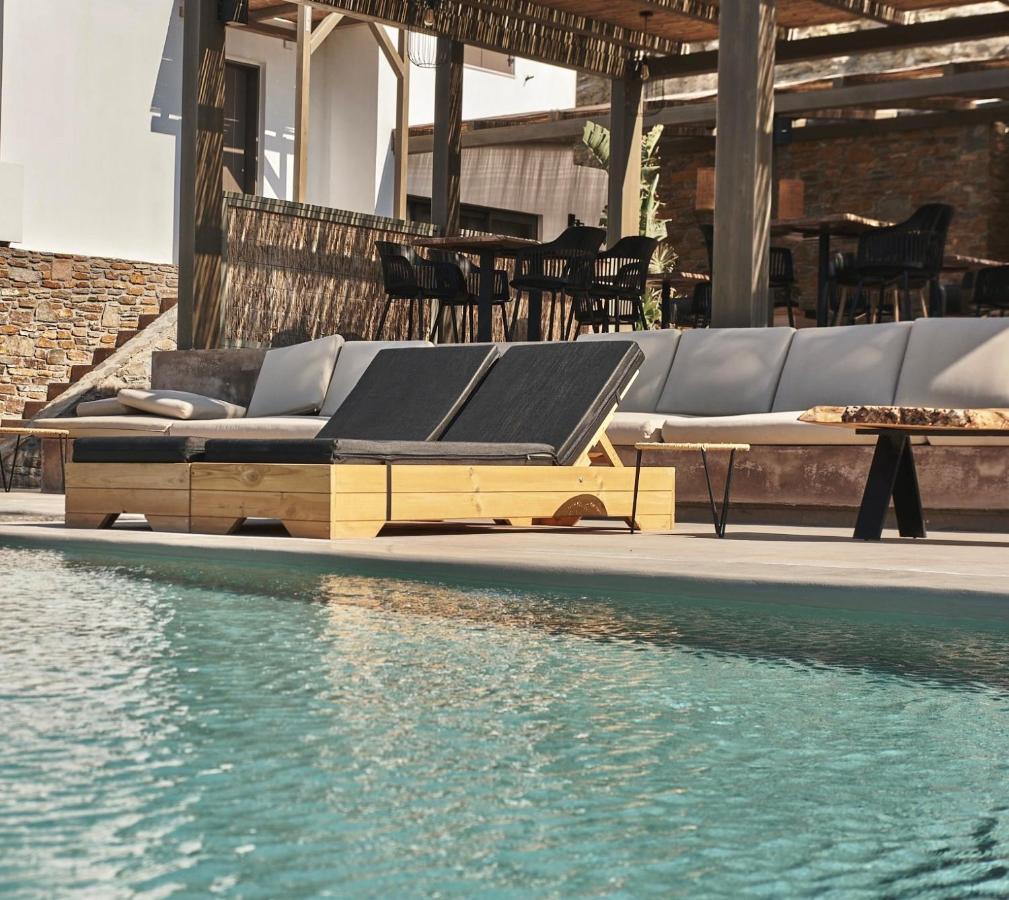 Amal Kythnos Suites Ngoại thất bức ảnh