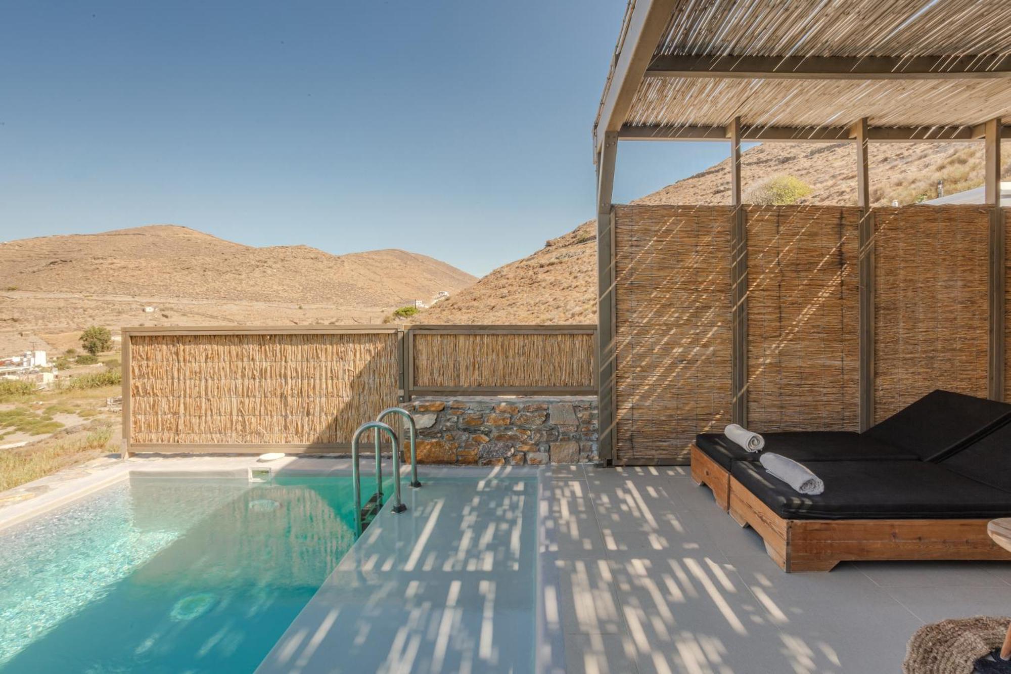 Amal Kythnos Suites Ngoại thất bức ảnh